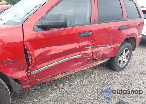 2005 Jeep Grand Cherokee Laredo z USA, uszkodzony, nr VIN 1J4HS48N65C656708